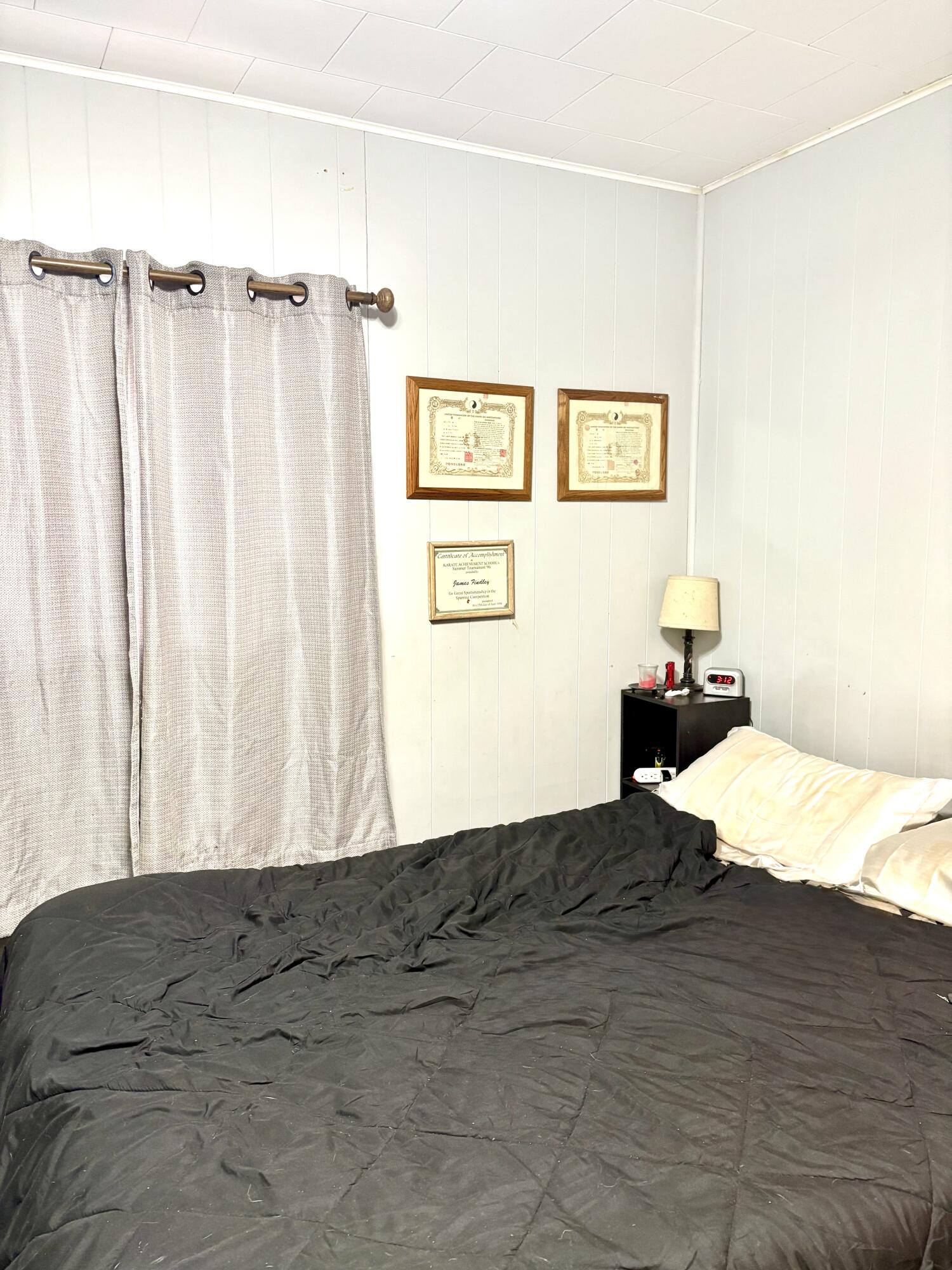 610 East Maple Avenue La Porte, IN 46350 - Photo 7 of 11 a bedroom with a bed and a window