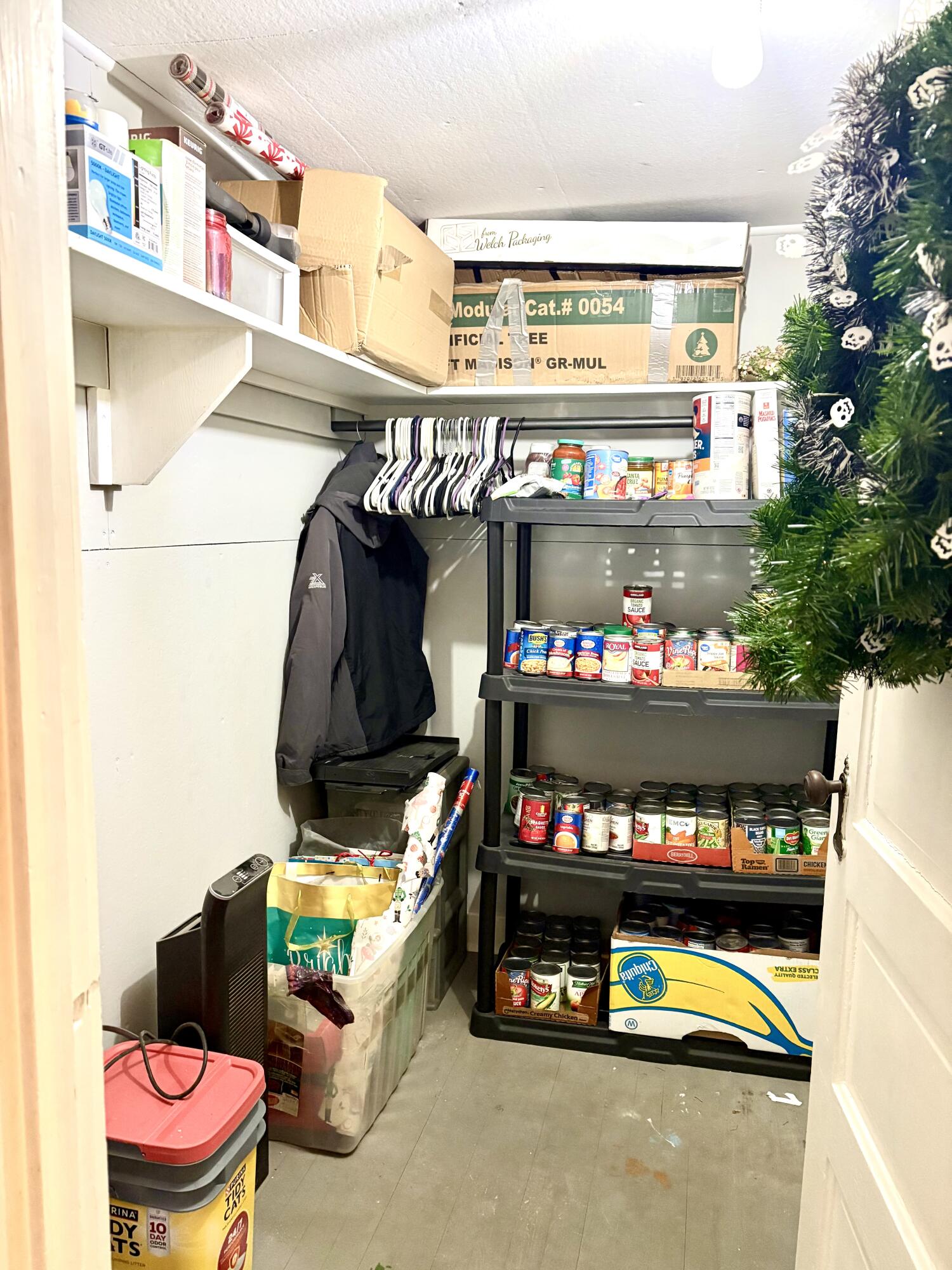 610 East Maple Avenue La Porte, IN 46350 - Photo 10 of 11 a store filled with lots of different kinds of flowers