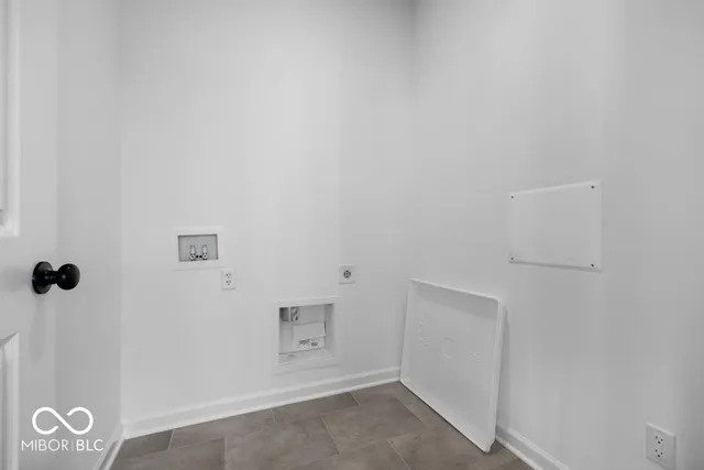 $329,999 | 2097 Covey Drive, Danville, IN 46122