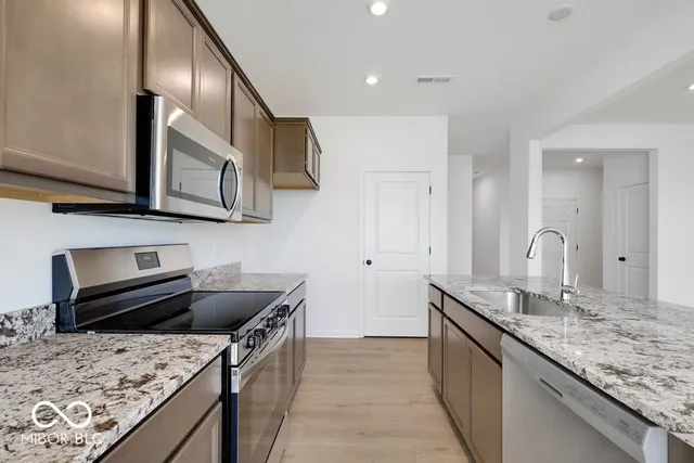 $329,999 | 2097 Covey Drive, Danville, IN 46122