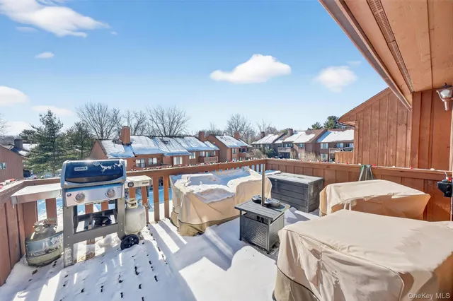 $465,000 | 72 Old Farm Lane, Mohegan Lake, NY 10547