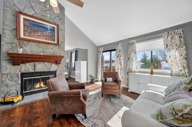 $465,000 | 72 Old Farm Lane, Mohegan Lake, NY 10547