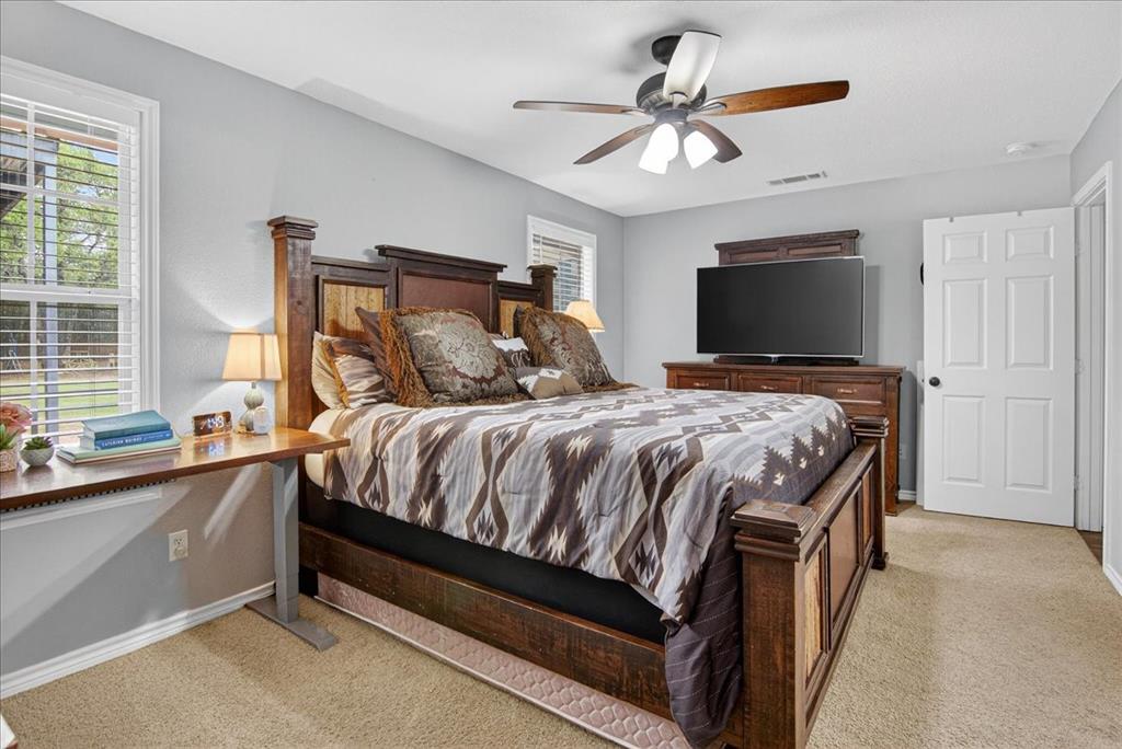 383 Overlook Road Valley Mills, TX 76689 - Photo 18 of 40