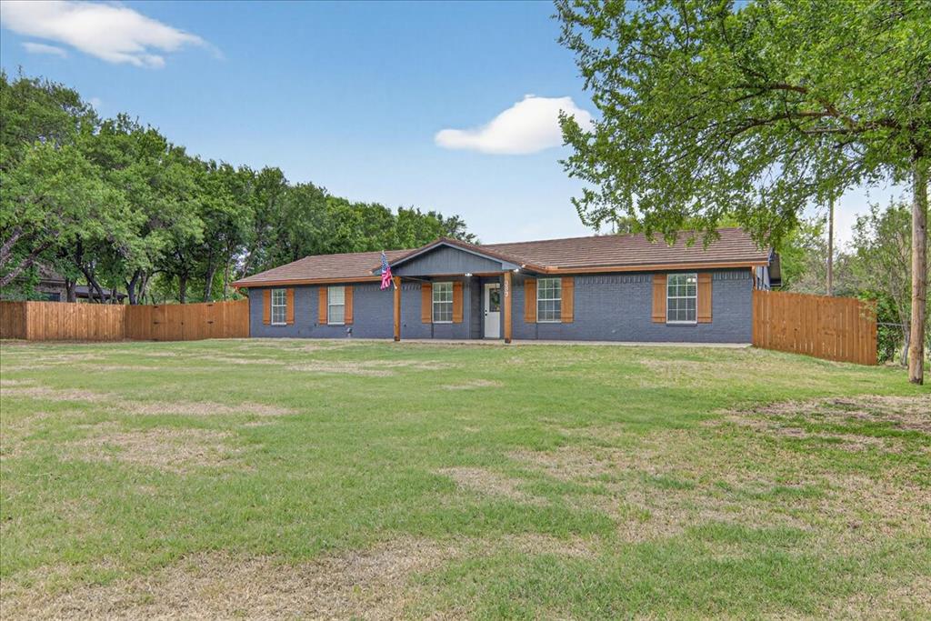 383 Overlook Road Valley Mills, TX 76689 - Photo 2 of 40
