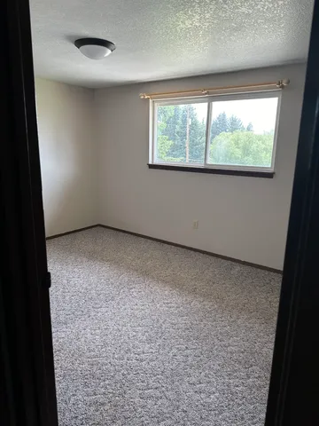 $549,900 | 1001 West Walnut Street, Newport, WA 99156