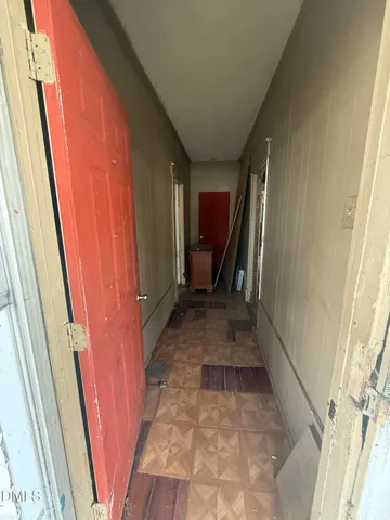 a view of a back yard from a building