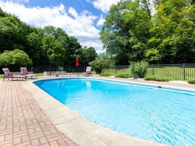 1134 Crosstown Road Berlin, VT 05602 - Photo 5 of 58