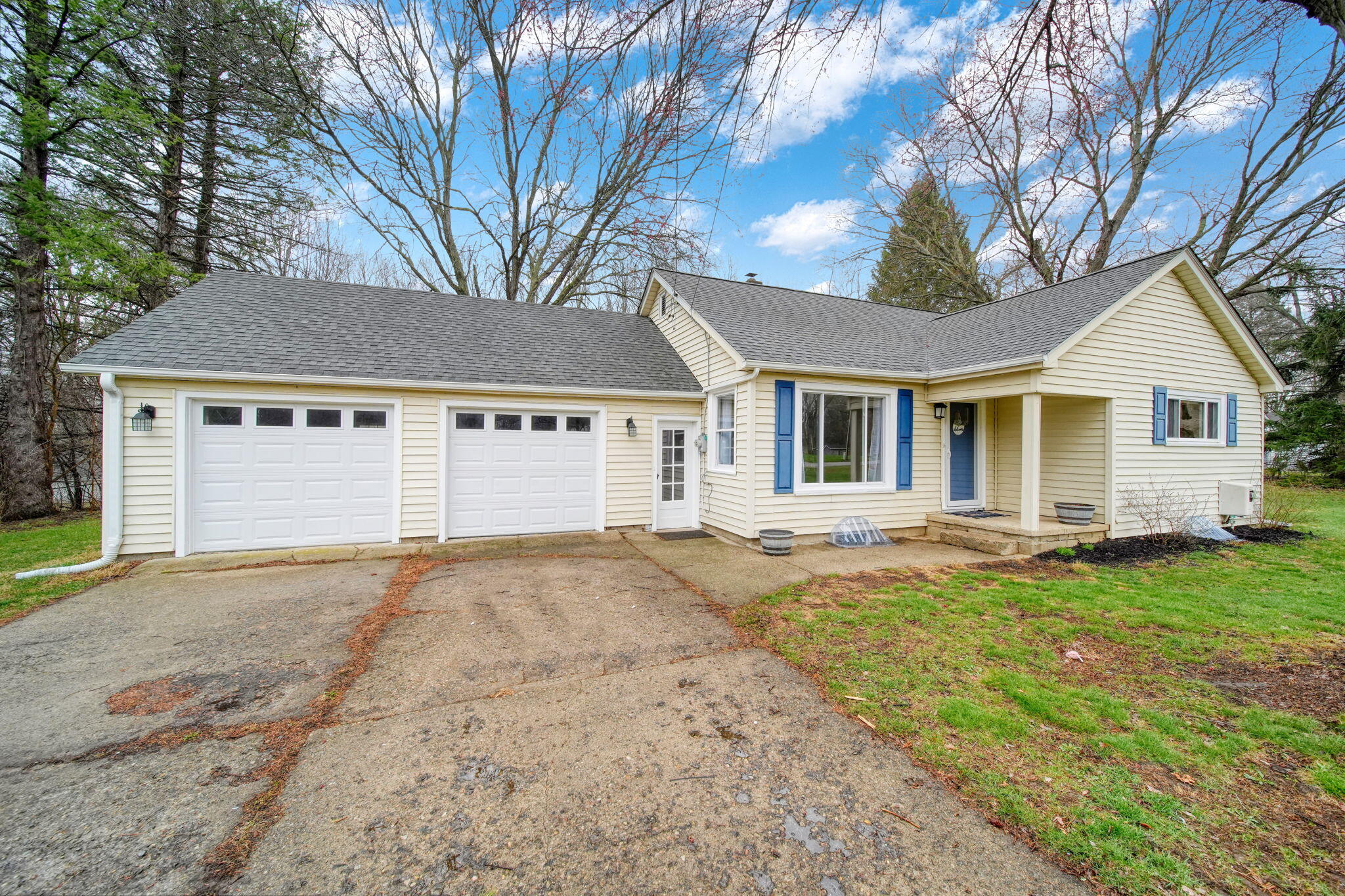3032 Hendee Road Jackson, MI 49201 - Photo 2 of 41 1