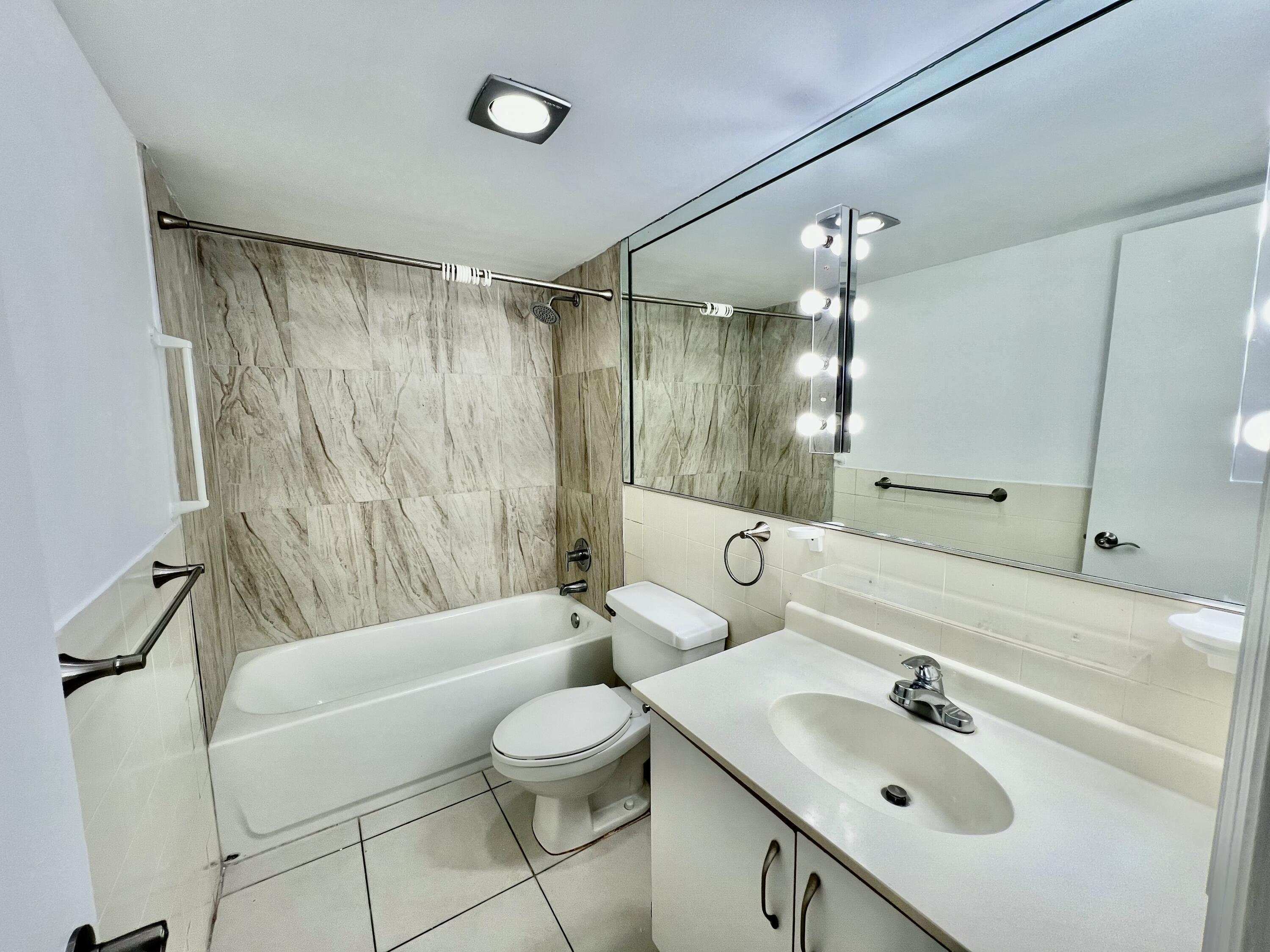 1000 Northwest 13th Street, Unit 113A Boca Raton, FL 33486 - Photo 15 of 21 15