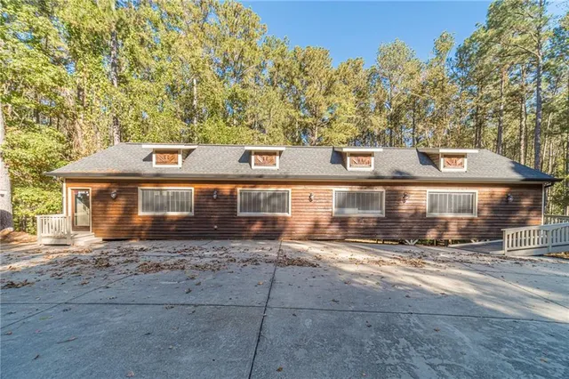 $1,845,000 | 2431 Rabbit Farm Circle, Loganville, GA 30052