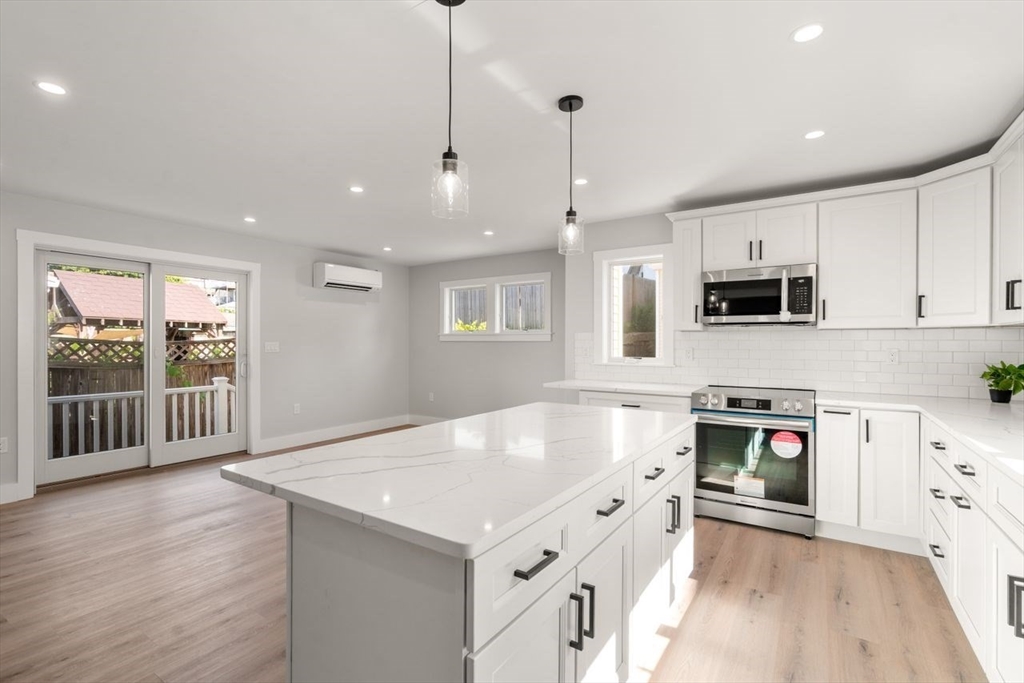 15 Addison Street, Unit B Gloucester, MA 01930 - Photo 8 of 14 Gallery Image 8