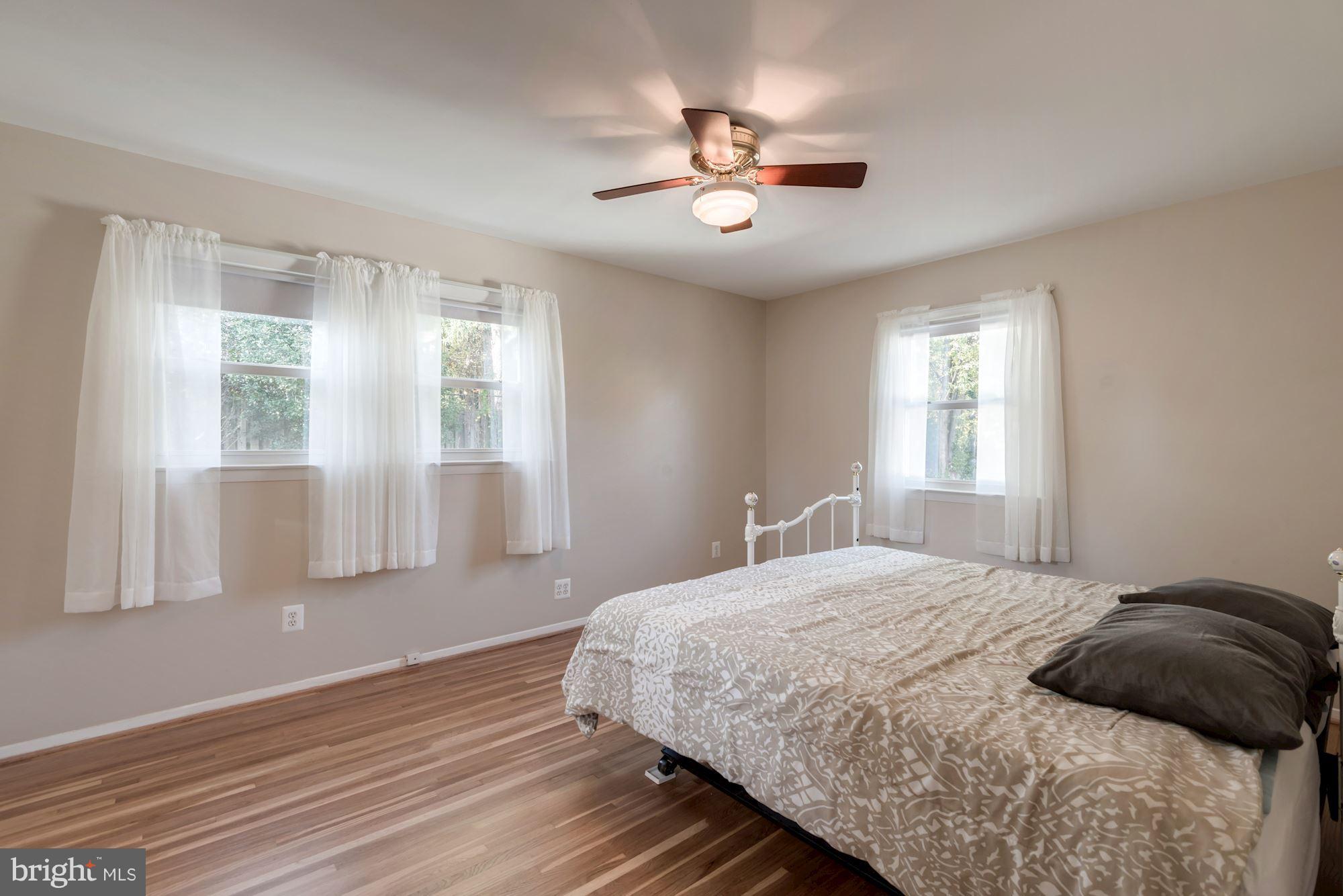 6912 Gillings Road Springfield, VA 22152 - Photo 10 of 28 Bedroom (Master)