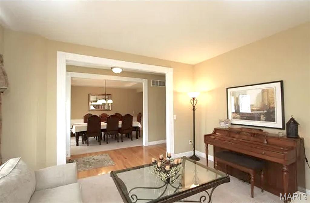 2645 Westinghouse Drive Belleville, IL 62221 - Photo 5 of 21