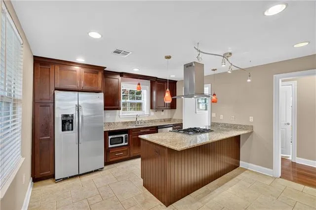 $2,700 | 140 22nd Street, New Orleans, LA 70124