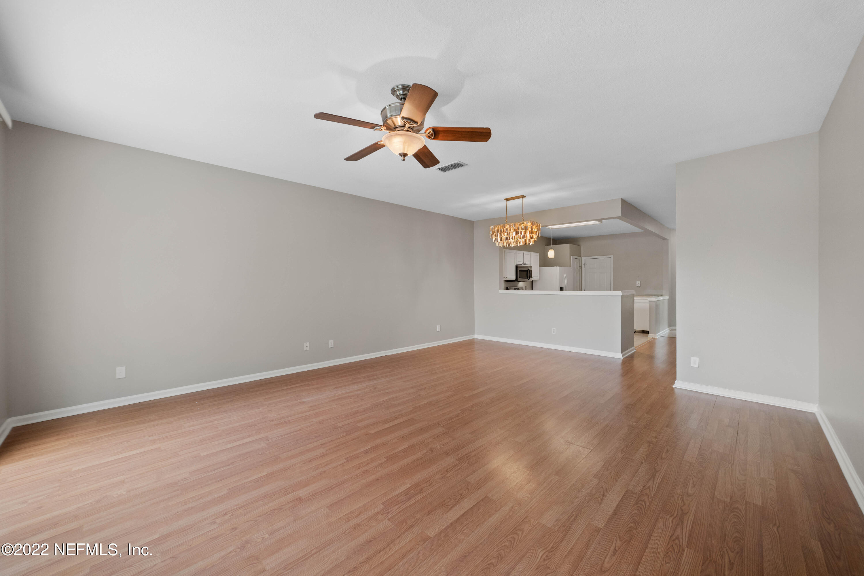 7990 Baymeadows Road East, Unit 1203 Jacksonville, FL 32256 - Photo 7 of 37 Living room