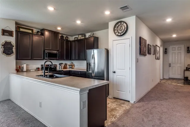 $329,000 | 115 Schuylerville Drive, Elgin, TX 78621