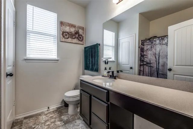 $329,000 | 115 Schuylerville Drive, Elgin, TX 78621