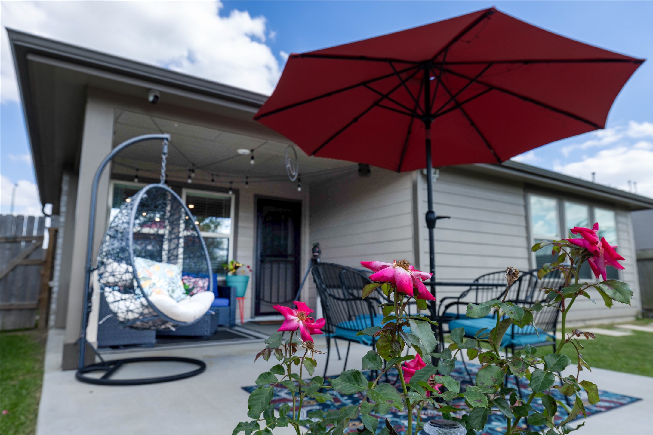 5715 Prairie Chapel Road Katy, TX 77493 - Photo 26 of 30 a view of a chairs and table in the patio