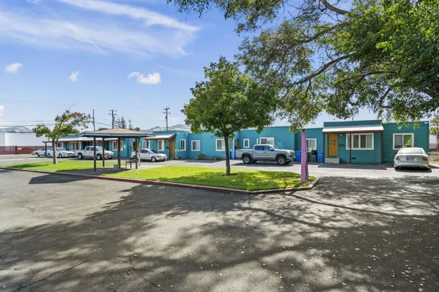 $4,300,000 | 1015 South A Street, Santa Rosa, CA 95404