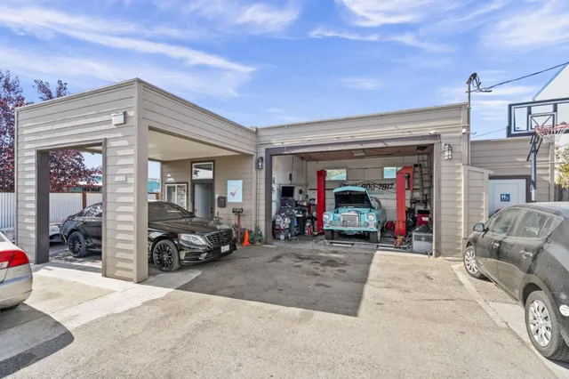 $4,300,000 | 1015 South A Street, Santa Rosa, CA 95404