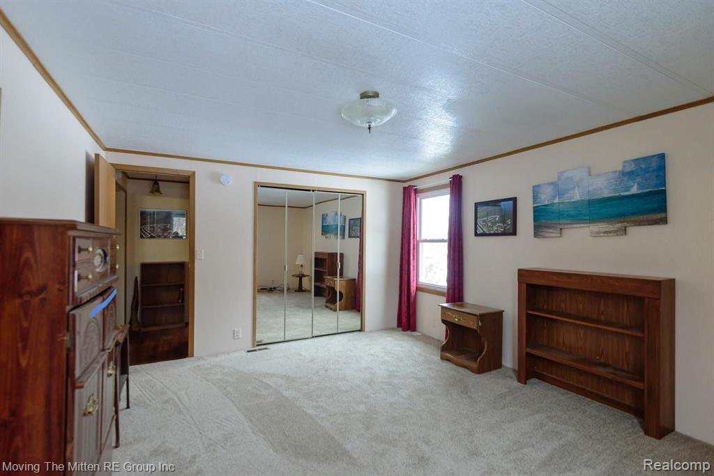 41100 Willis Road Belleville, MI 48111 - Photo 17 of 45 Gallery Image 17