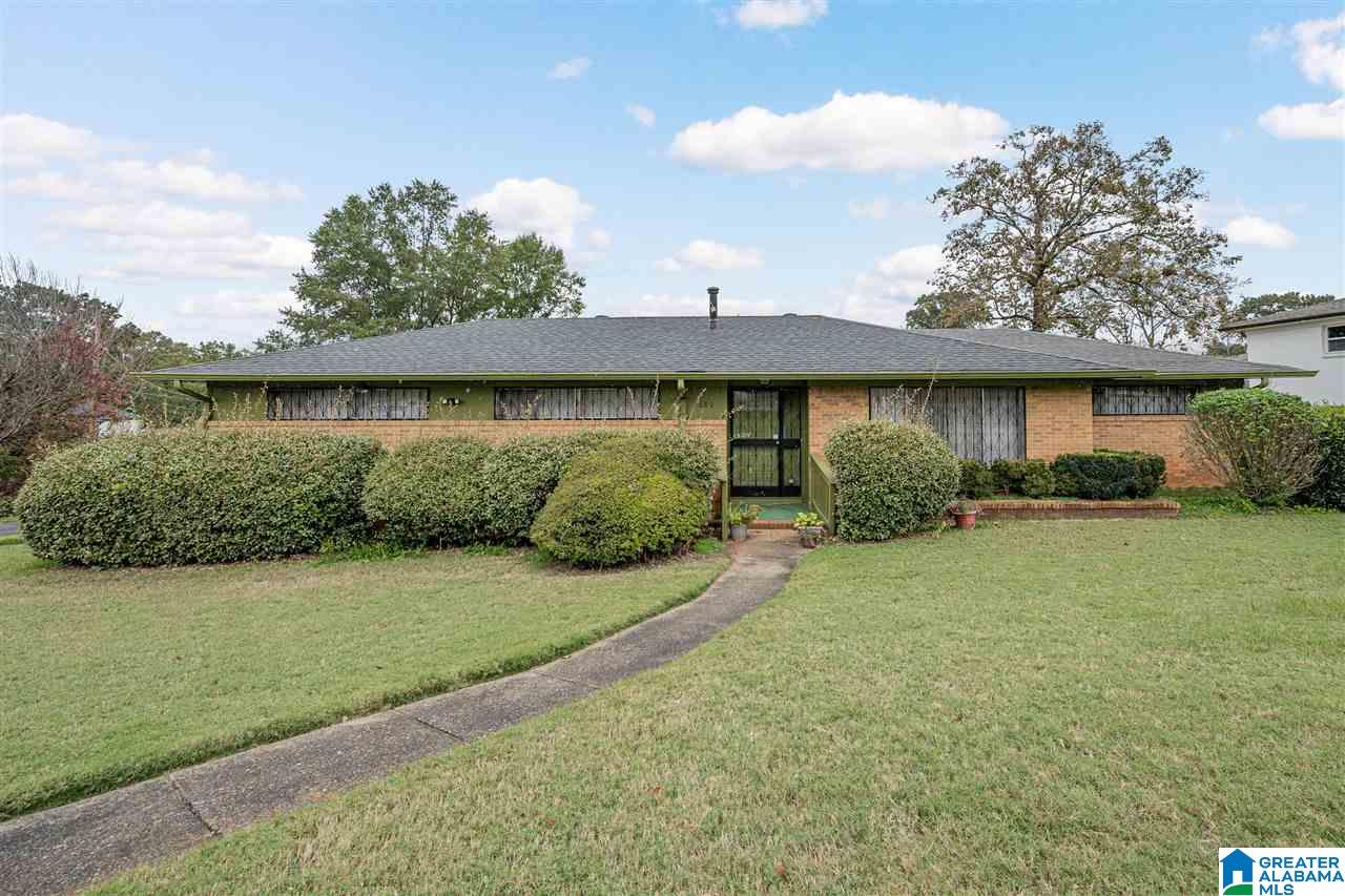 3080 Wenonah Park Road Southwest Birmingham, AL 35211 - Photo 1 of 40
