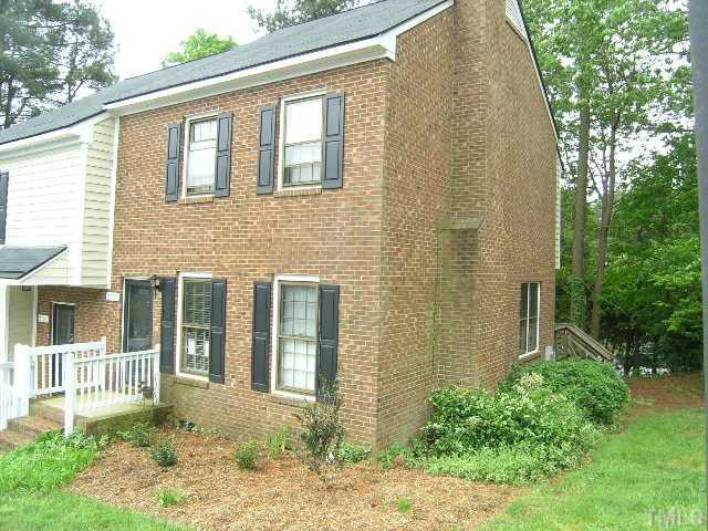 6107 Highcastle Court Raleigh, NC 27613 - Photo 2 of 8 Photo 2