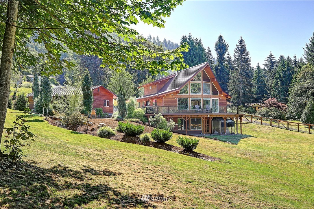 16335 Tiger Mountain Road Southeast Issaquah, WA 98027 - Photo 1 of 33 Gallery Image 1