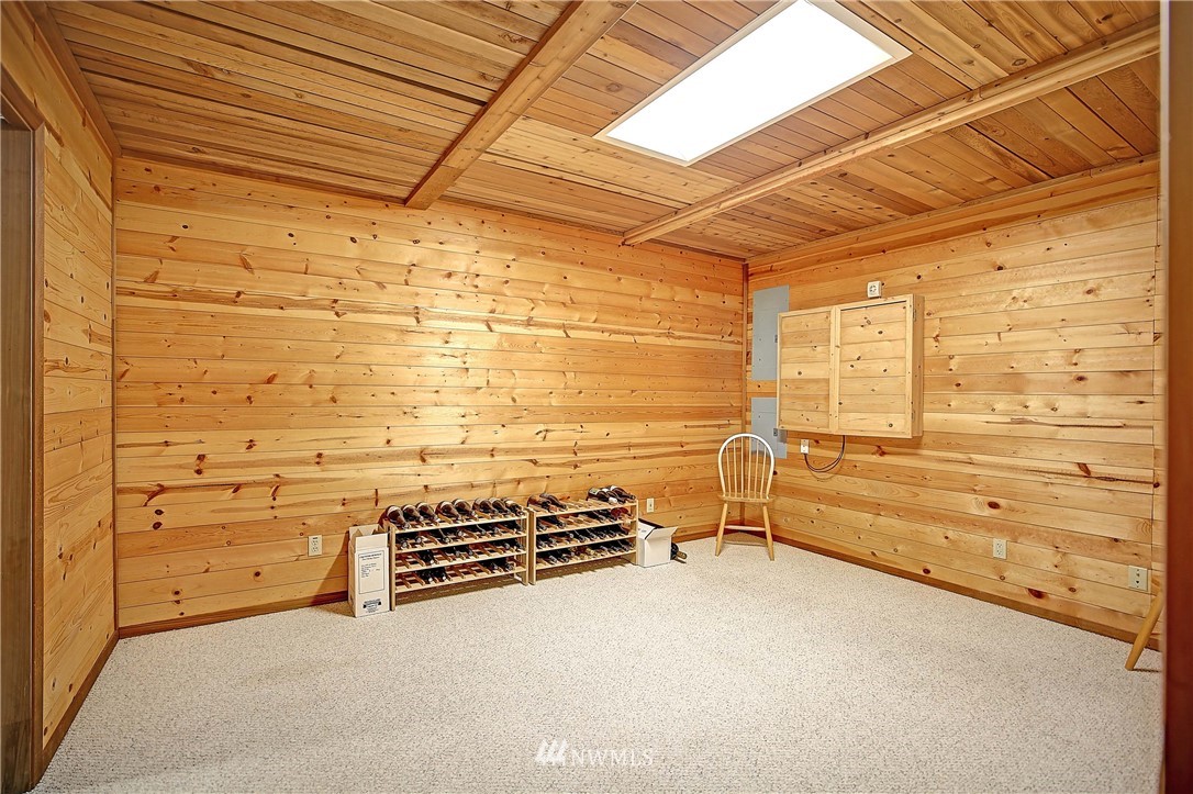 16335 Tiger Mountain Road Southeast Issaquah, WA 98027 - Photo 20 of 33 Gallery Image 20