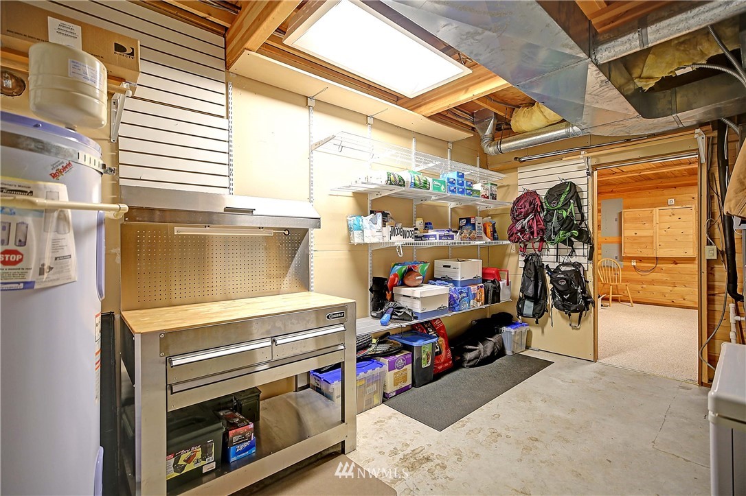 16335 Tiger Mountain Road Southeast Issaquah, WA 98027 - Photo 21 of 33 Gallery Image 21