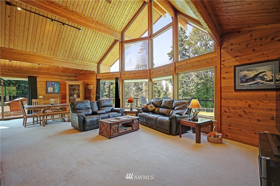 16335 Tiger Mountain Road Southeast Issaquah, WA 98027 - Photo 24 of 33 Gallery Image 24