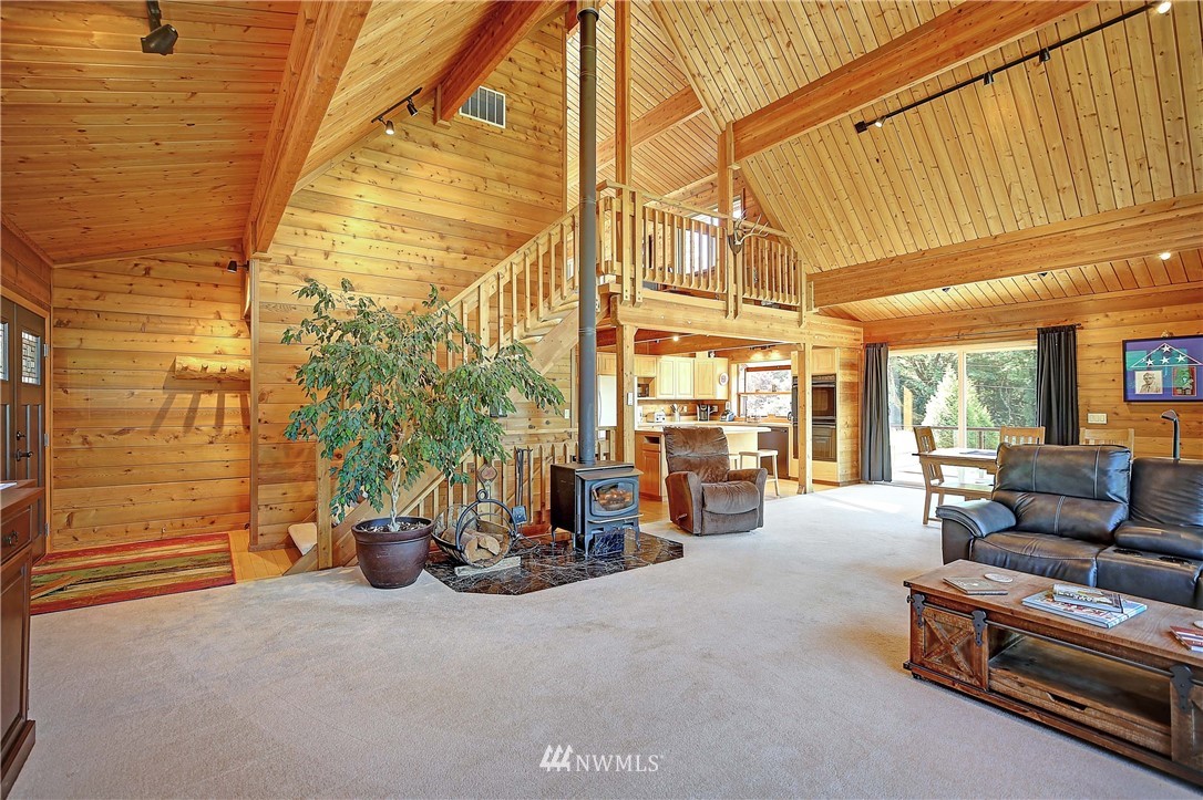16335 Tiger Mountain Road Southeast Issaquah, WA 98027 - Photo 29 of 33 Gallery Image 29