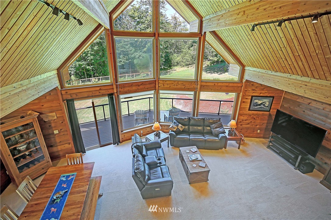 16335 Tiger Mountain Road Southeast Issaquah, WA 98027 - Photo 33 of 33 Gallery Image 33