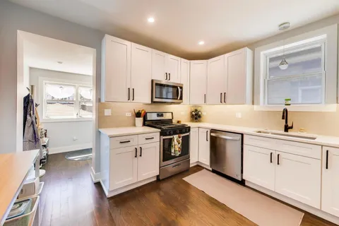 $585,000 | 2934 North 77th Court, Elmwood Park, IL 60707