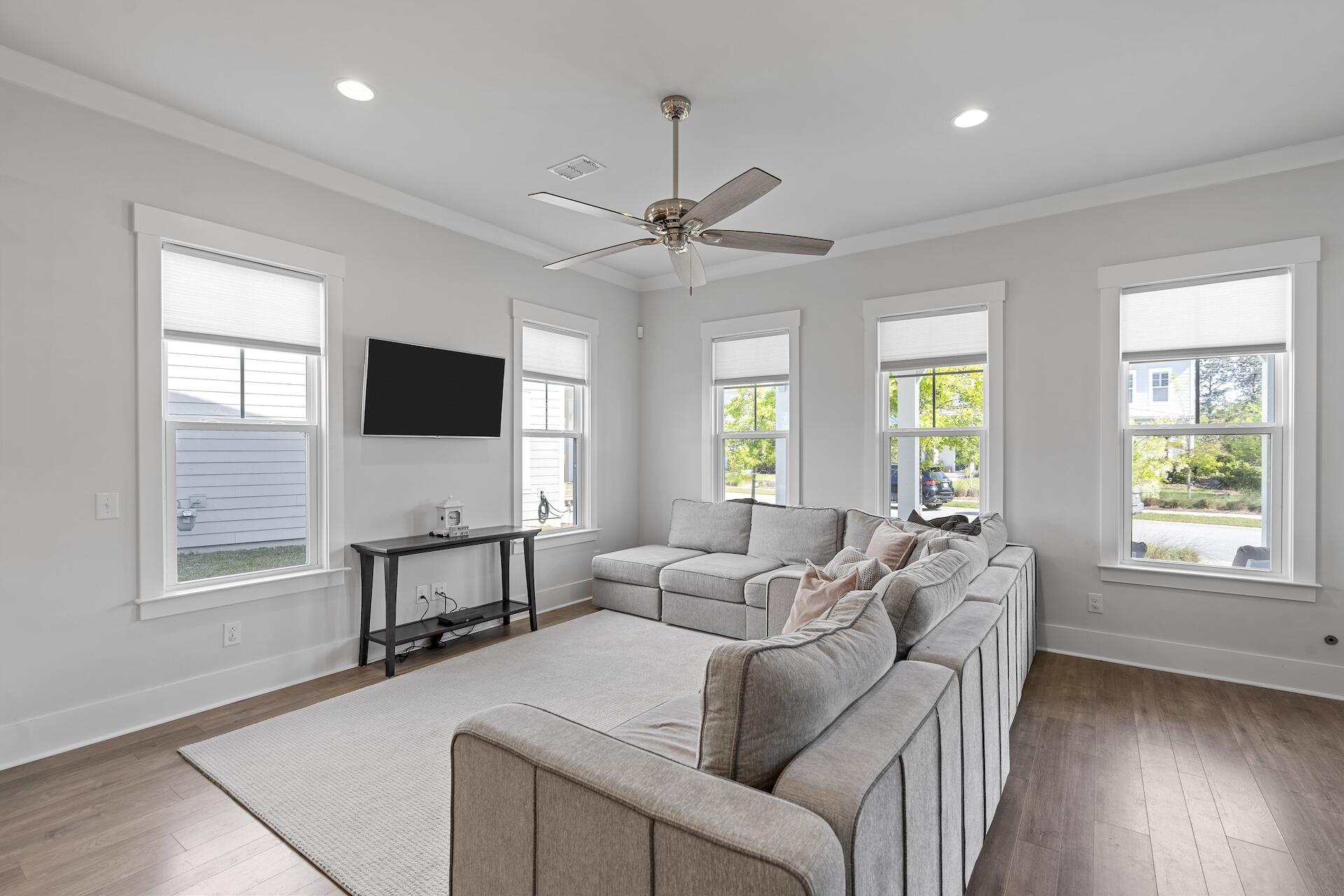 3130 Sturbridge Road Mount Pleasant, SC 29466 - Photo 5 of 35 SDH02112