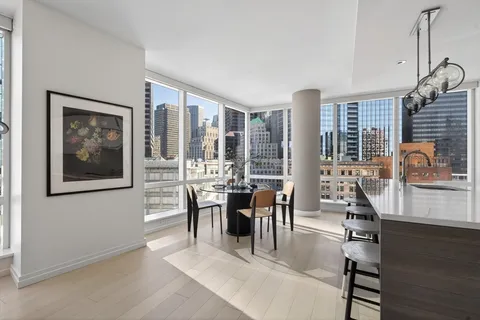 $1,735,000 | 1 Franklin Street, Unit 1408, Boston, MA 02110