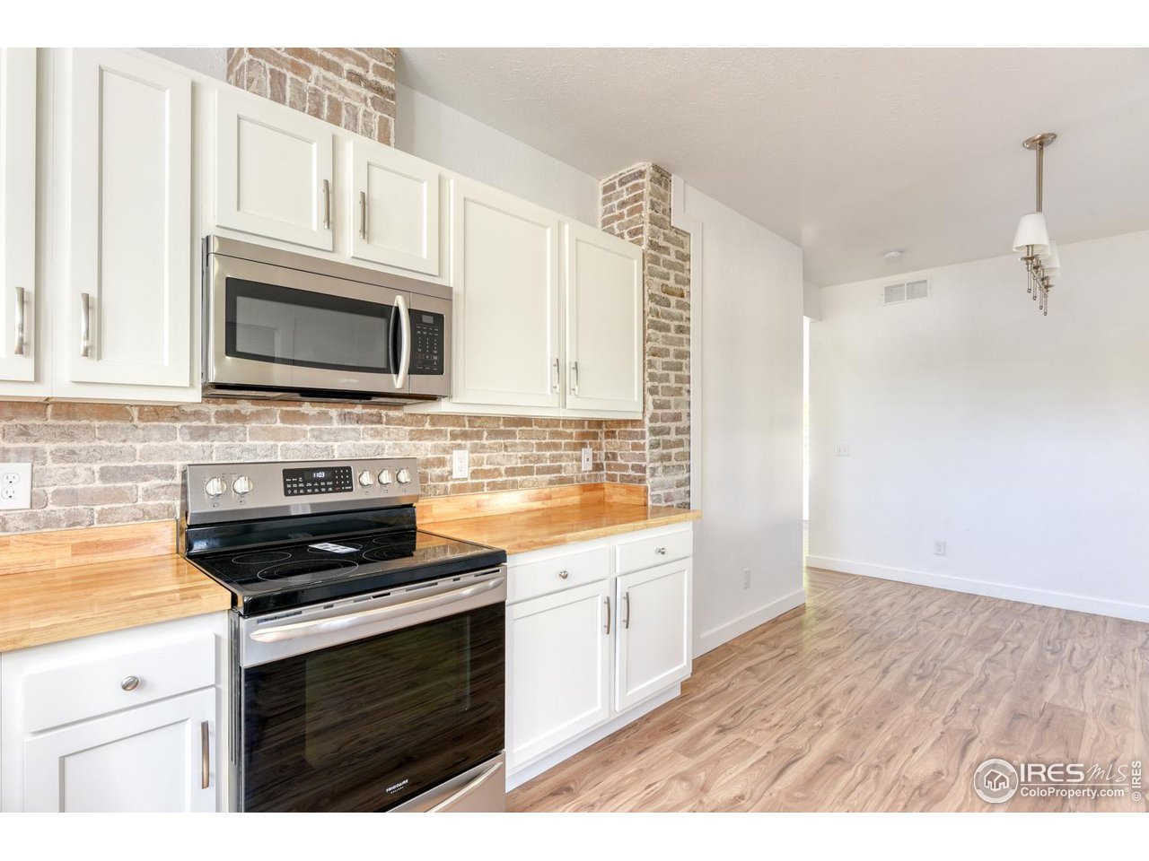 415 10th Street Greeley, CO 80631 - Photo 11 of 26