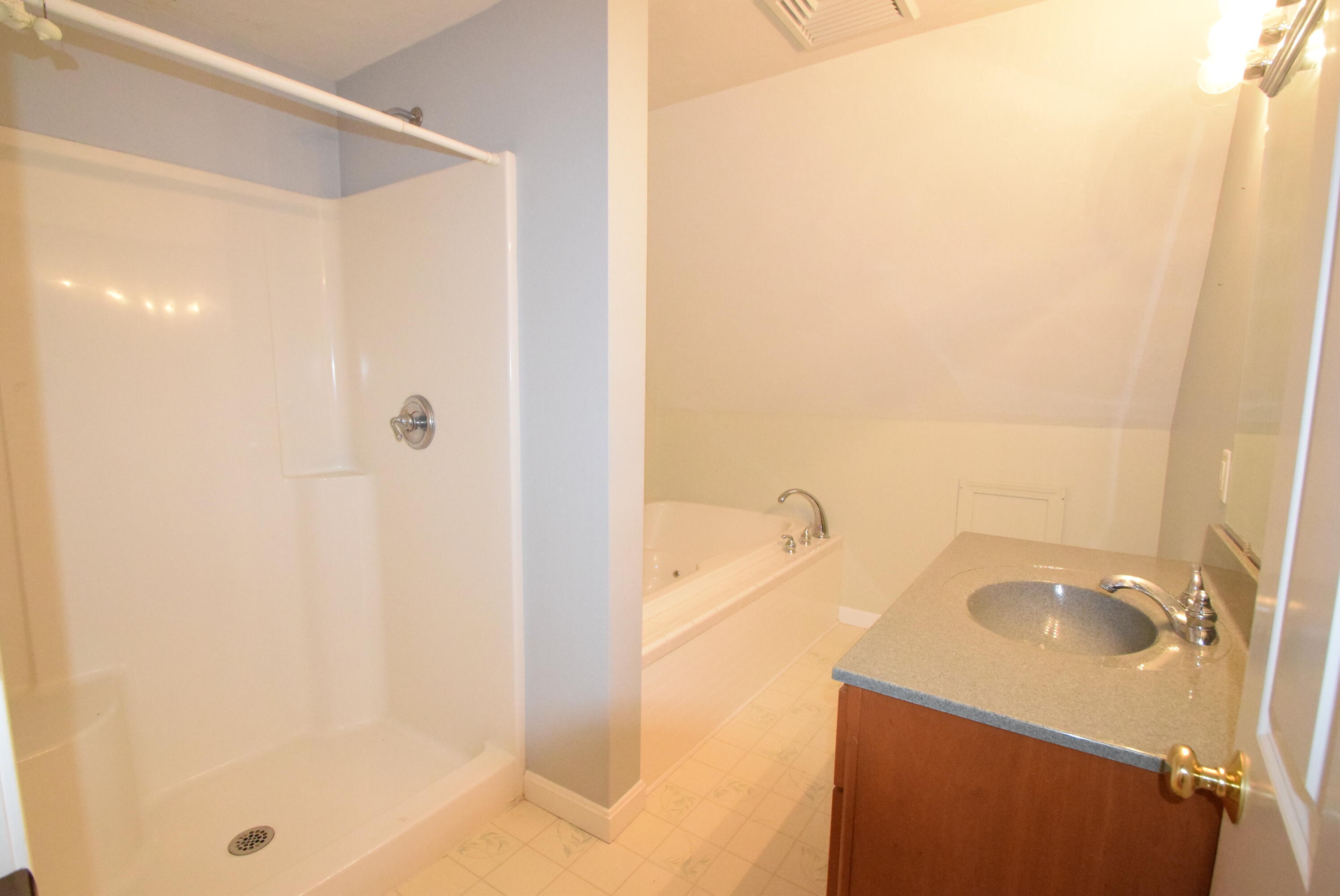 2 Rebecca Road Harwich, MA 02645 - Photo 19 of 28 2Reb BathUp