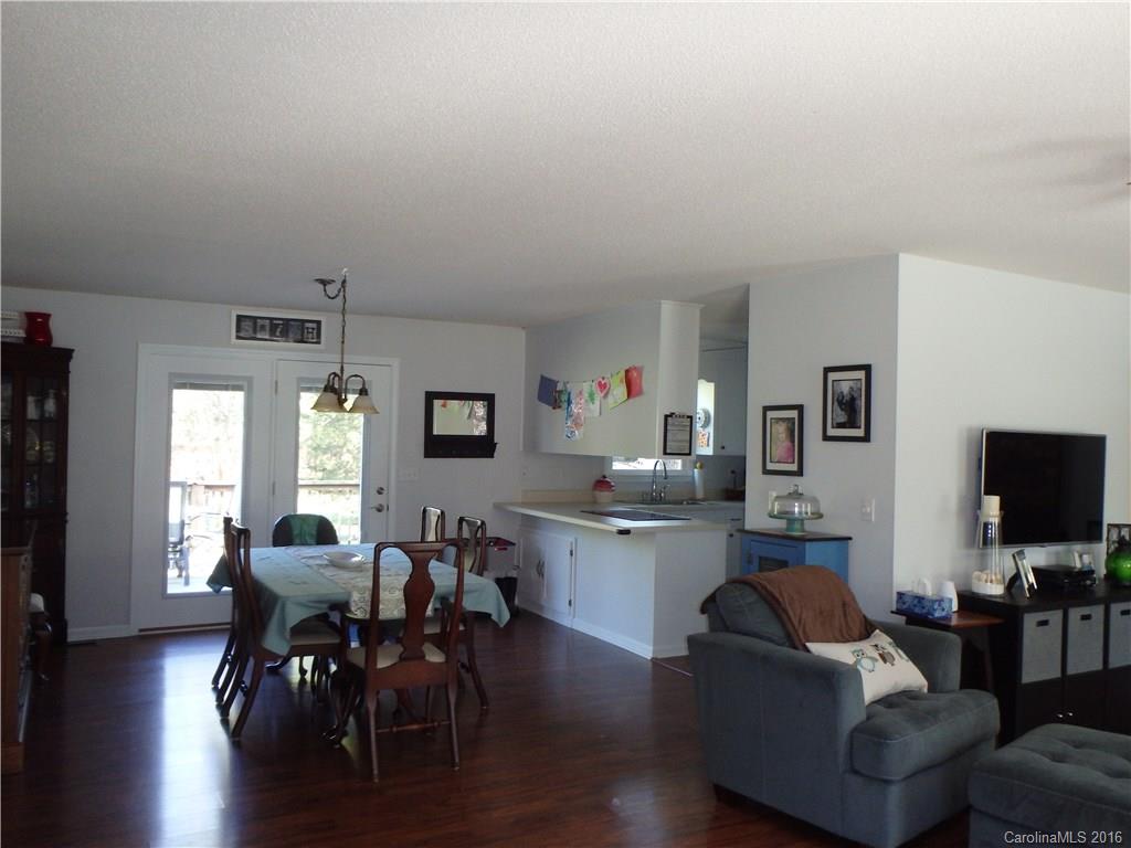 1638 Pioneer Road York, SC 29745 - Photo 10 of 14 Gallery Image 10