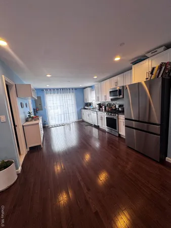 $4,500 | 45 Kildare Road, Island Park, NY 11558