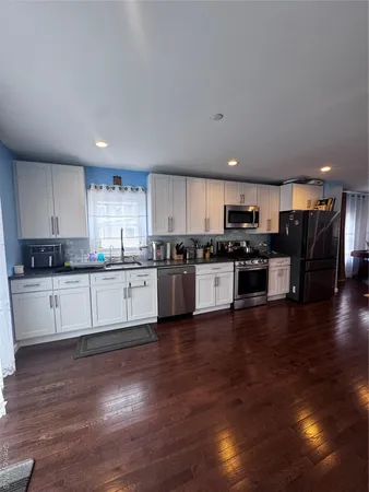 $4,500 | 45 Kildare Road, Island Park, NY 11558