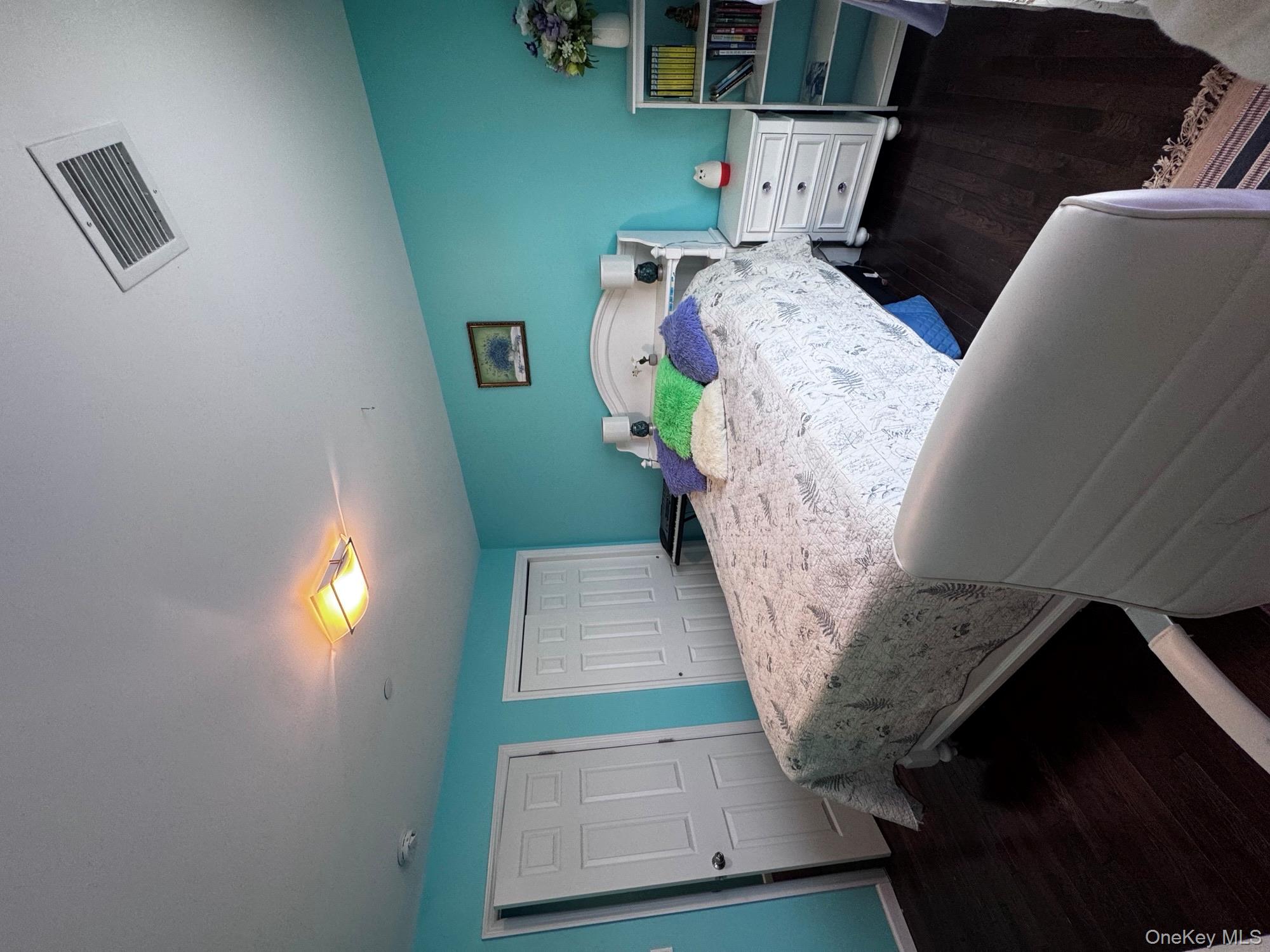 45 Kildare Road Island Park, NY 11558 - Photo 7 of 14