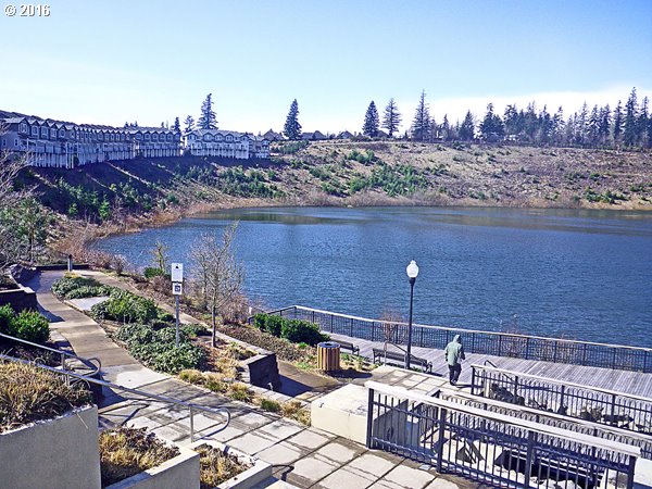14194 Southwest Barrows Road, Unit 31 Tigard, OR 97223 - Photo 25 of 27 Community Amenities