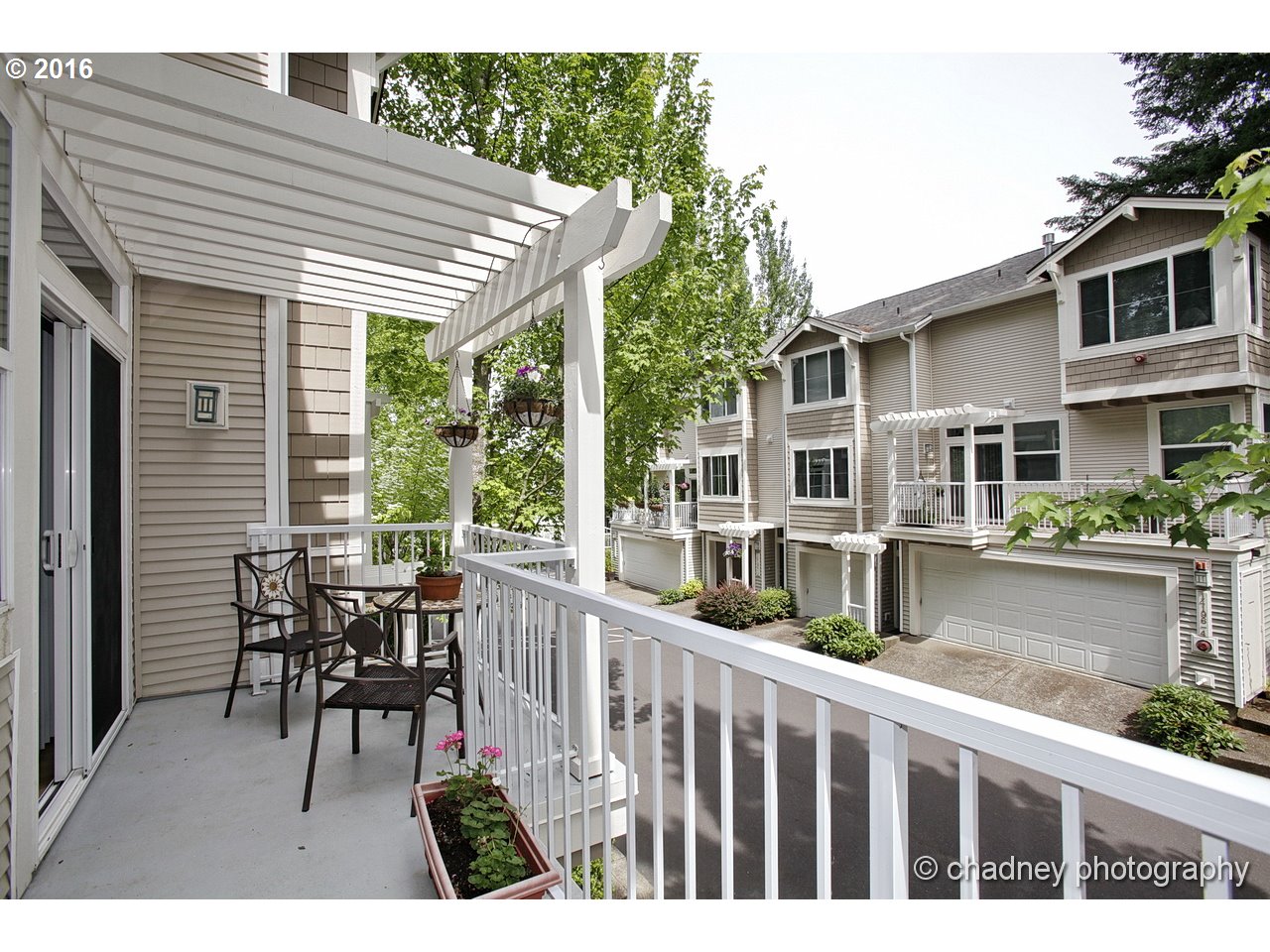 14194 Southwest Barrows Road, Unit 31 Tigard, OR 97223 - Photo 3 of 27 Deck