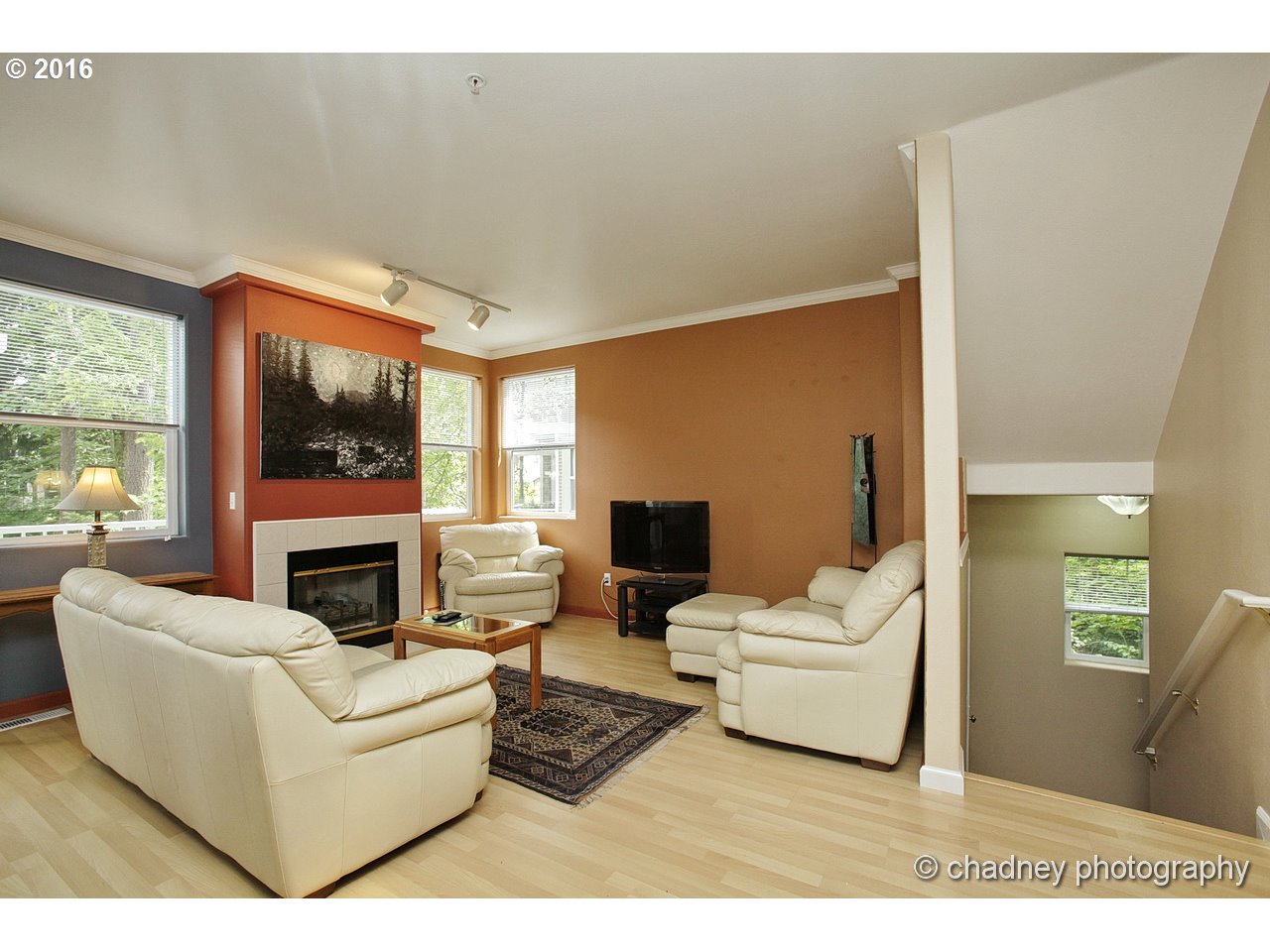 14194 Southwest Barrows Road, Unit 31 Tigard, OR 97223 - Photo 5 of 27 Fireplace Gas