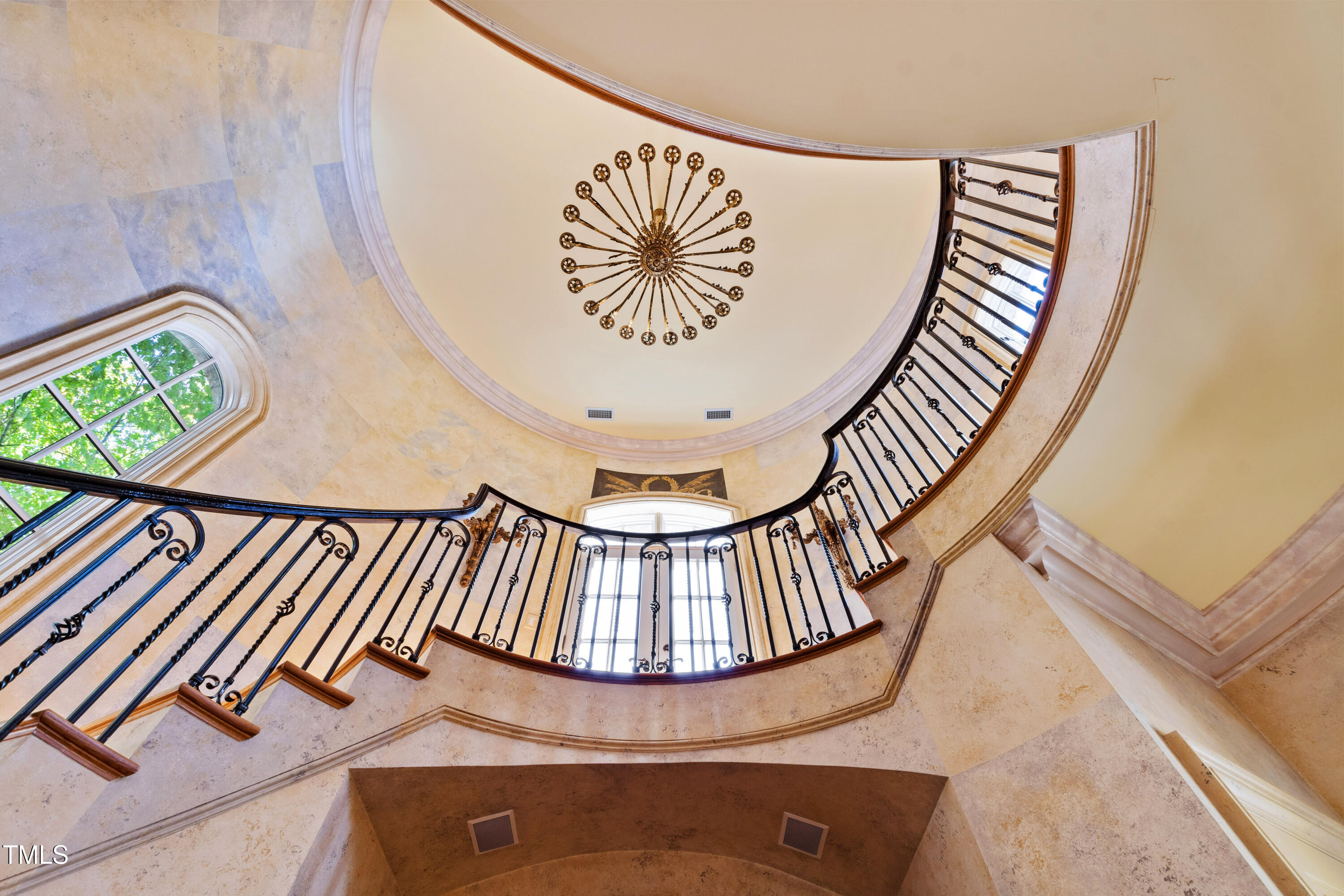 2658 Davis Street Raleigh, NC 27608 - Photo 40 of 99 Stairs