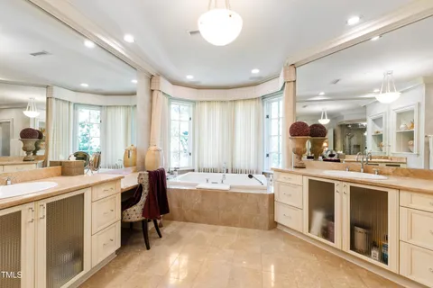 $2,990,000 | 2658 Davis Street, Raleigh, NC 27608