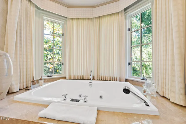 $2,990,000 | 2658 Davis Street, Raleigh, NC 27608