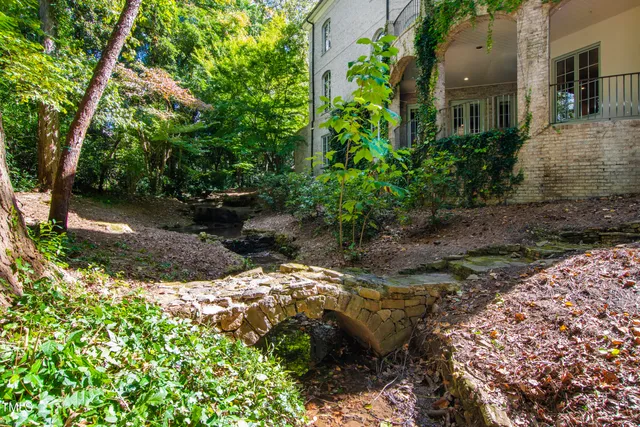 $2,990,000 | 2658 Davis Street, Raleigh, NC 27608