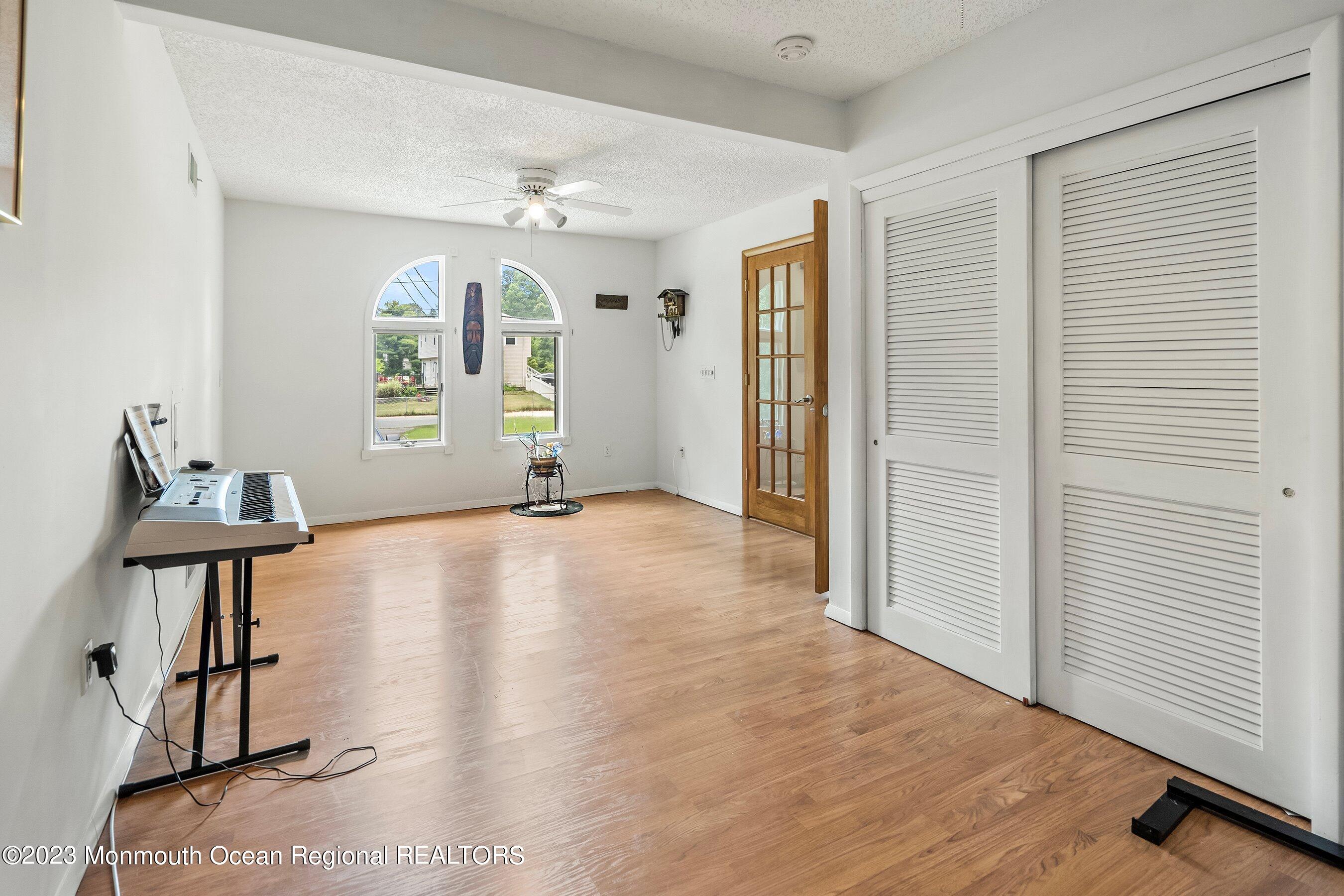 75 Sloop Creek Road Bayville, NJ 08721 - Photo 8 of 23 17-Family 1A